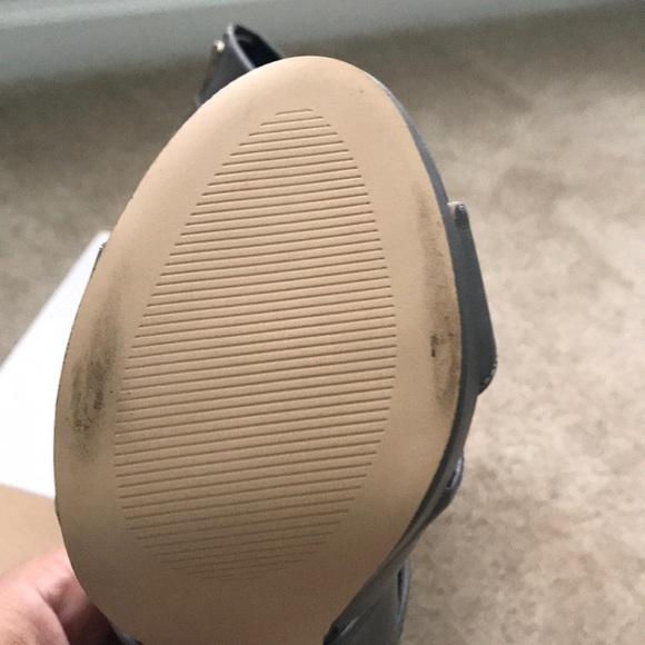 Heels - Picture 3 of 5